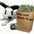 "Heu und Stroh to go" für Kleintierhalter in der umweltfreundlichen Papiertüte by Gericke-agrar